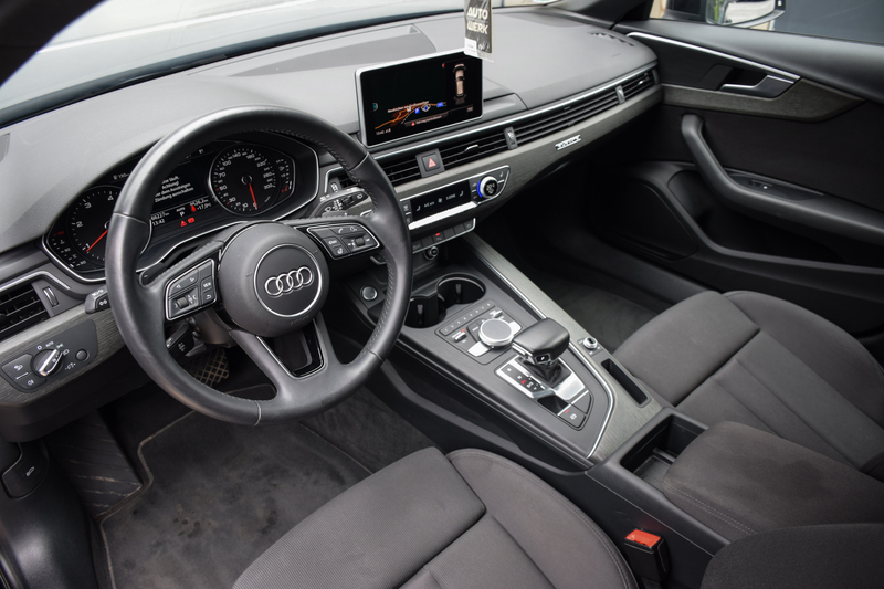 Audi A4 40 TDI quattro sport *S-Line* — photo 12