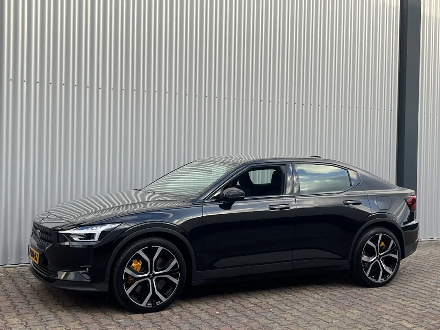 Polestar 2 Long Range Dual Motor Launch Edition Performance P Noir - 2