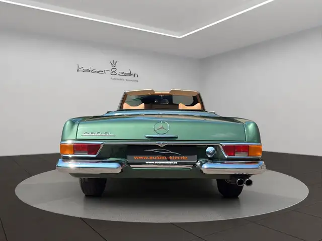 Mercedes-Benz 280 view 7