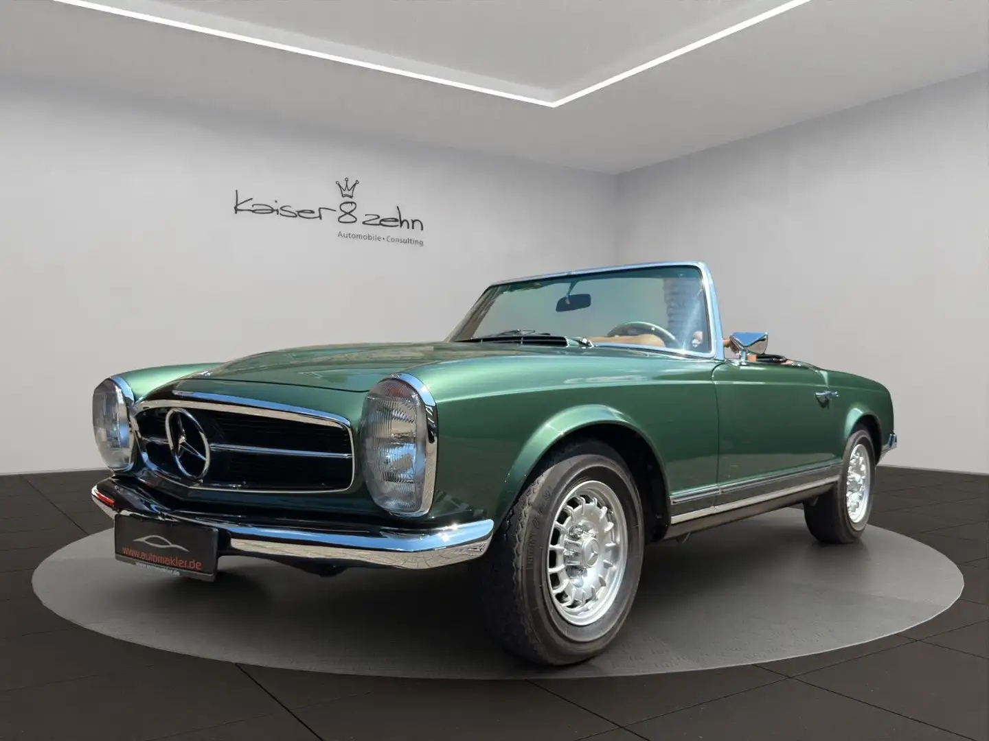 Mercedes-Benz 280 SL Pagode *Classic Data Note 1* Vert - 1