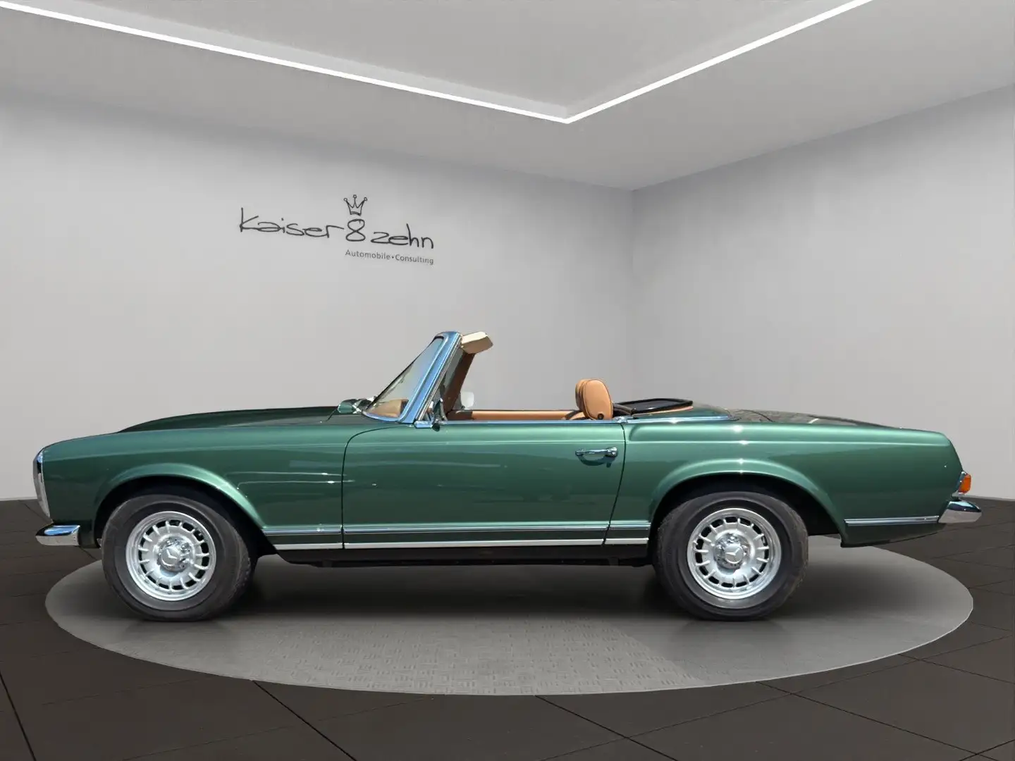 Mercedes-Benz 280 SL Pagode *Classic Data Note 1* Vert - 2