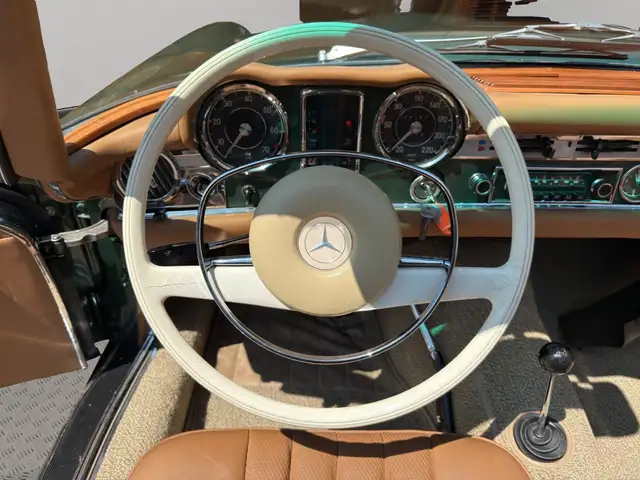 Mercedes-Benz 280 view 14