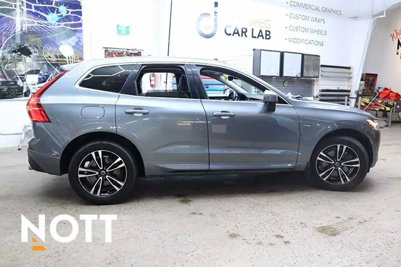 Volvo XC60 снимка Volvo XC60