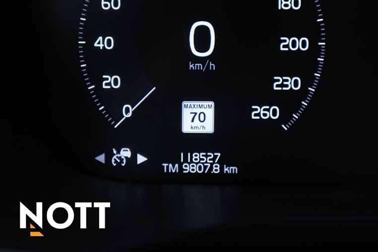 2018 Volvo XC60 T6 INSCRIPTION | Local Manitoba thumb 24