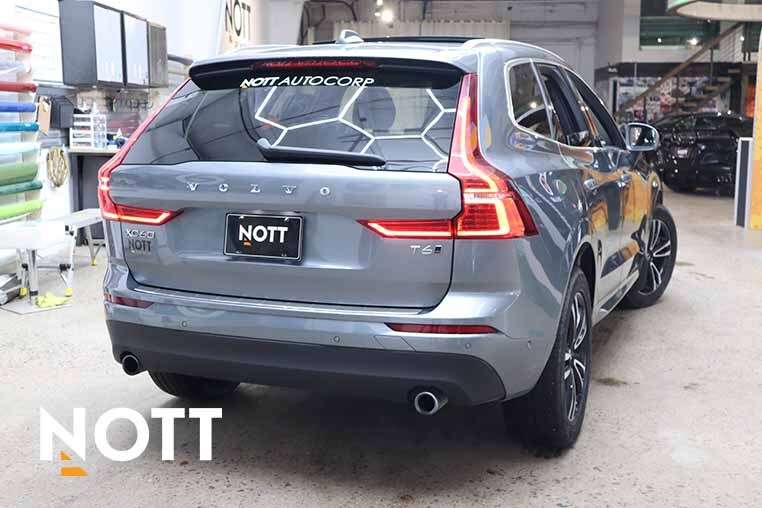 2018 Volvo XC60 T6 INSCRIPTION | Local Manitoba alt 5