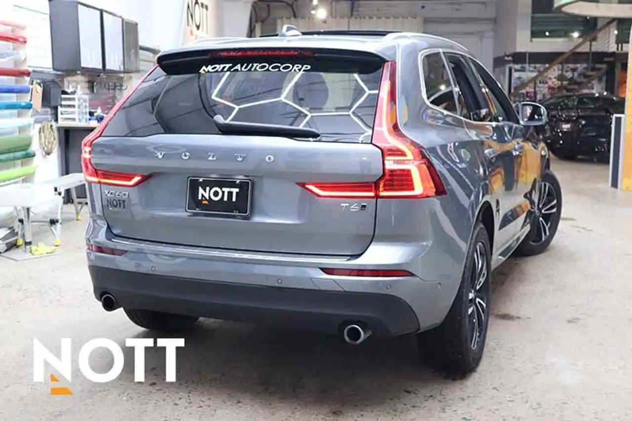 Volvo XC60 снимка Volvo XC60