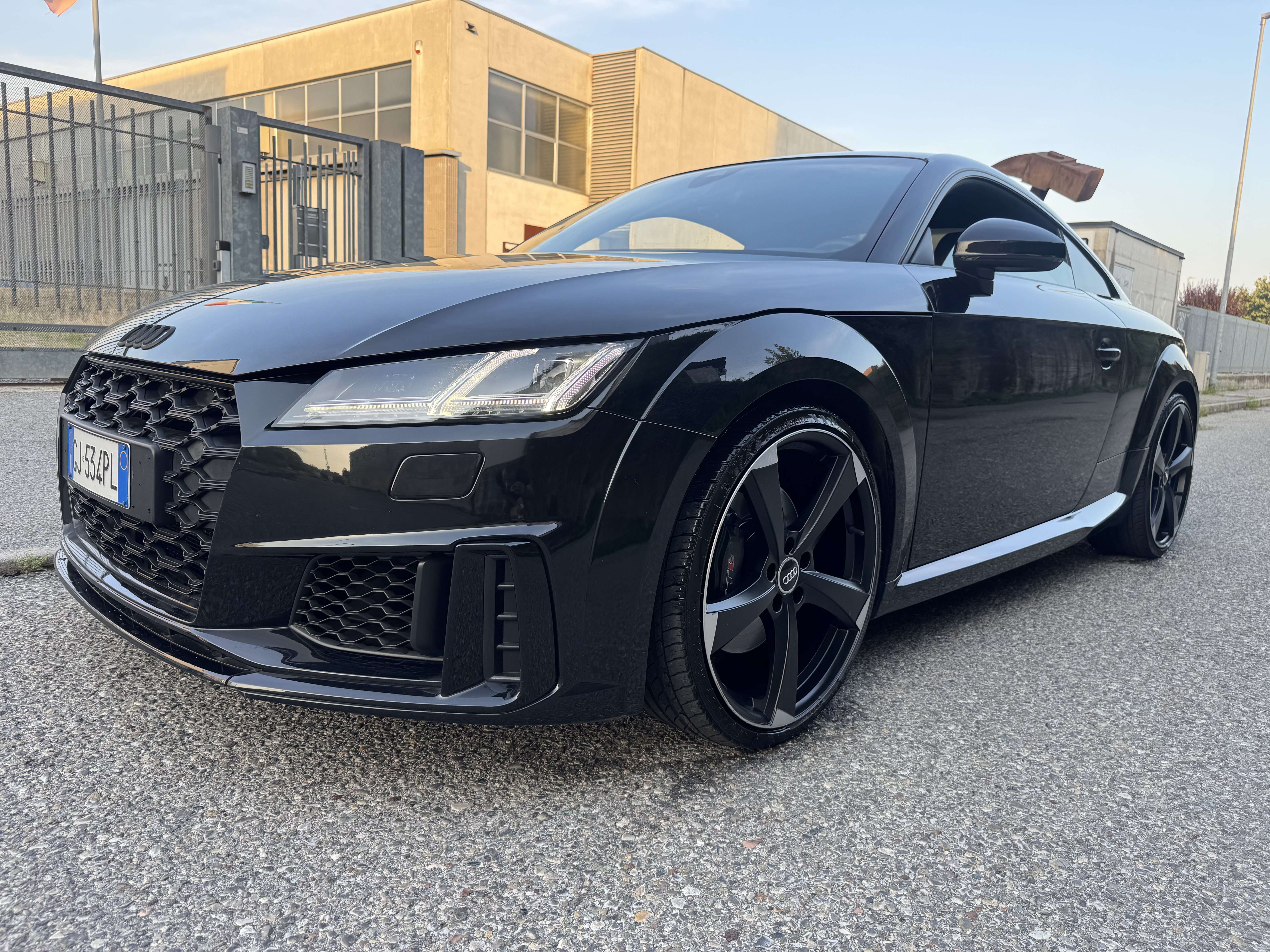 Audi TTS