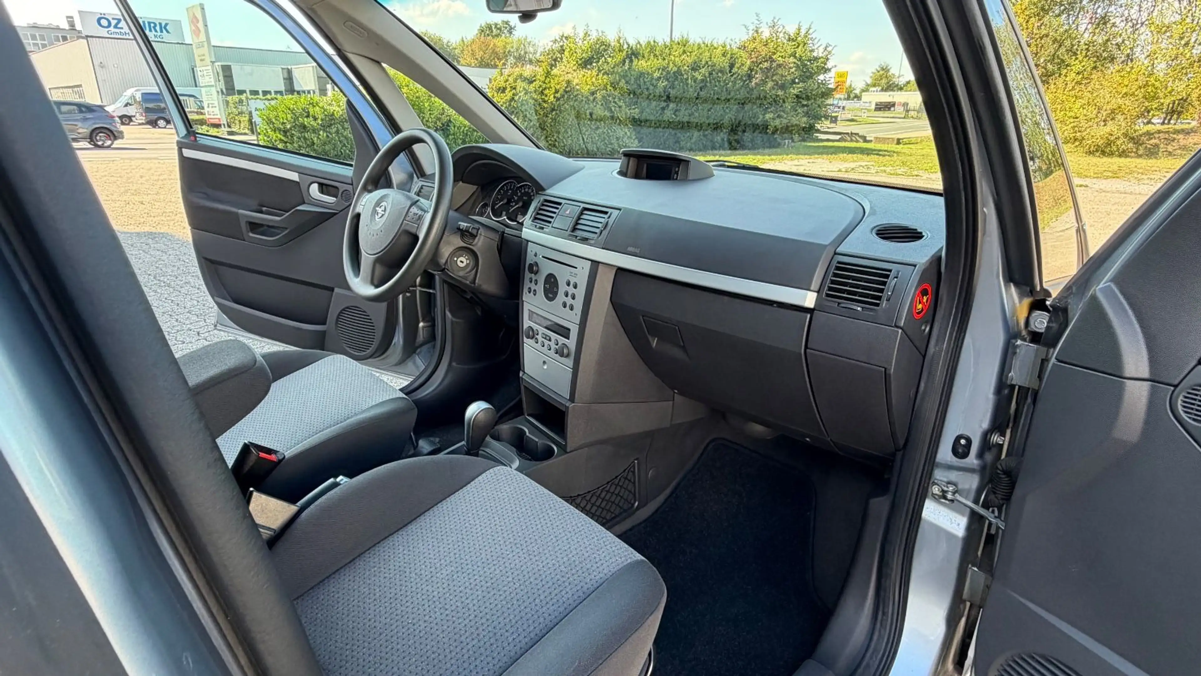 Opel Meriva 1.8 Enjoy AUTOMATIK*PDC*57.000KM — photo 12