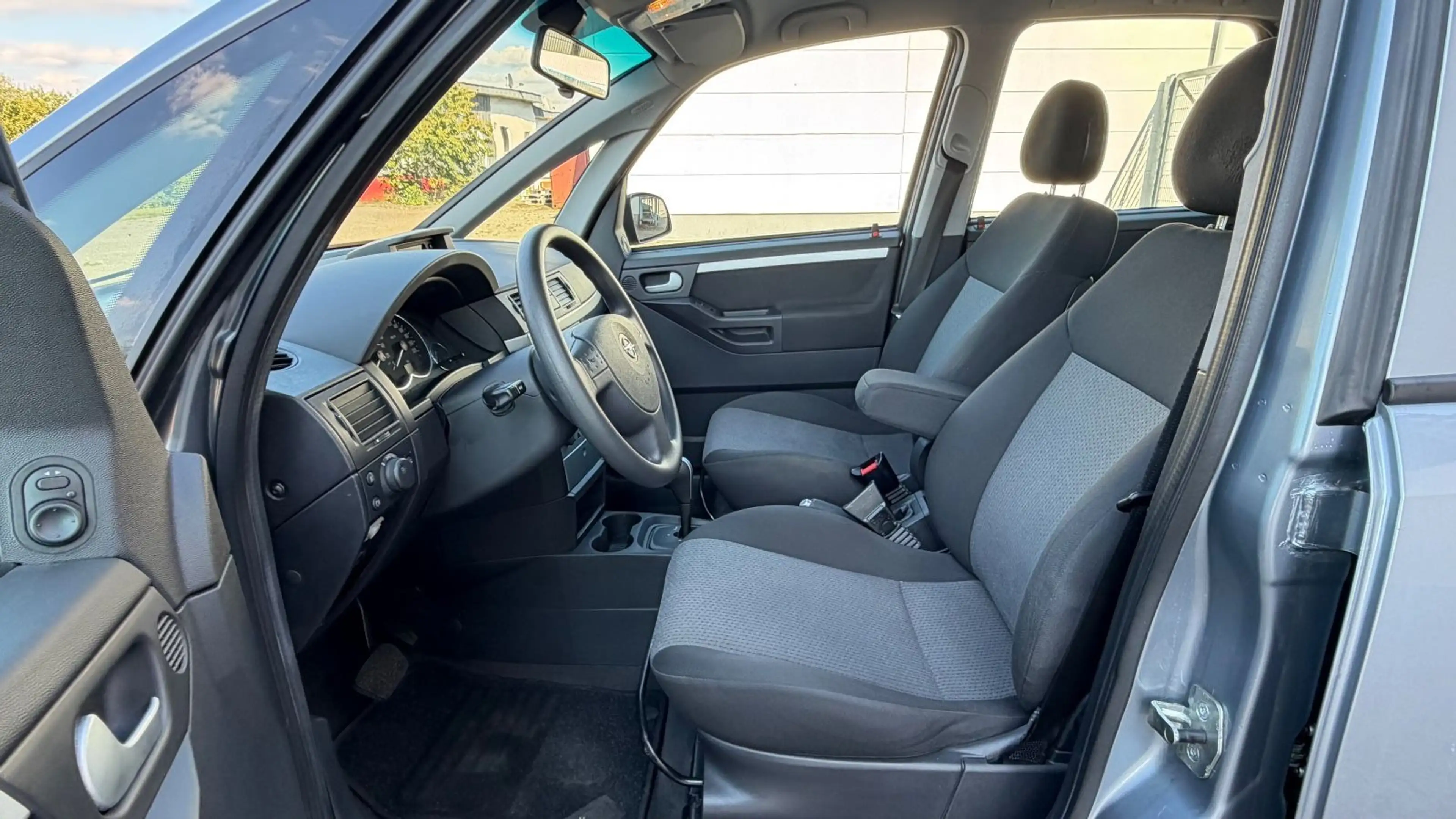Opel Meriva 1.8 Enjoy AUTOMATIK*PDC*57.000KM — photo 9
