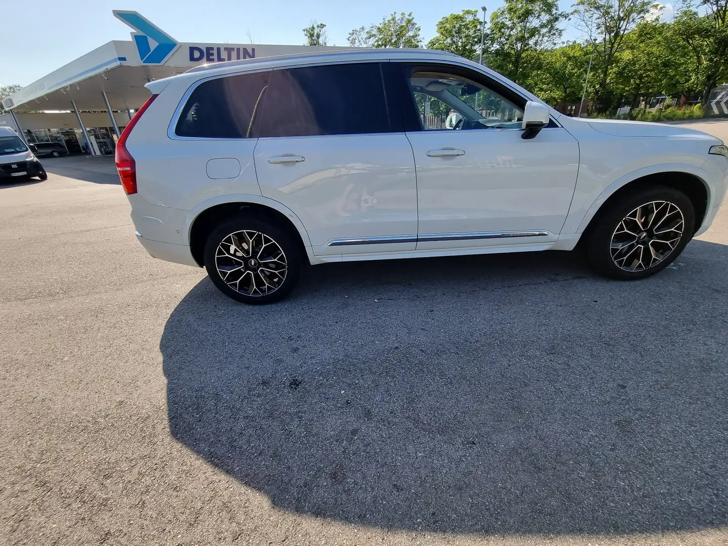 Volvo XC90 D5 AWD Geartronic Inscription Weiß - 2