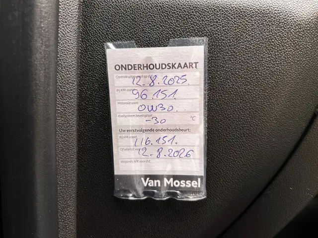 Opel Grandland X view 9