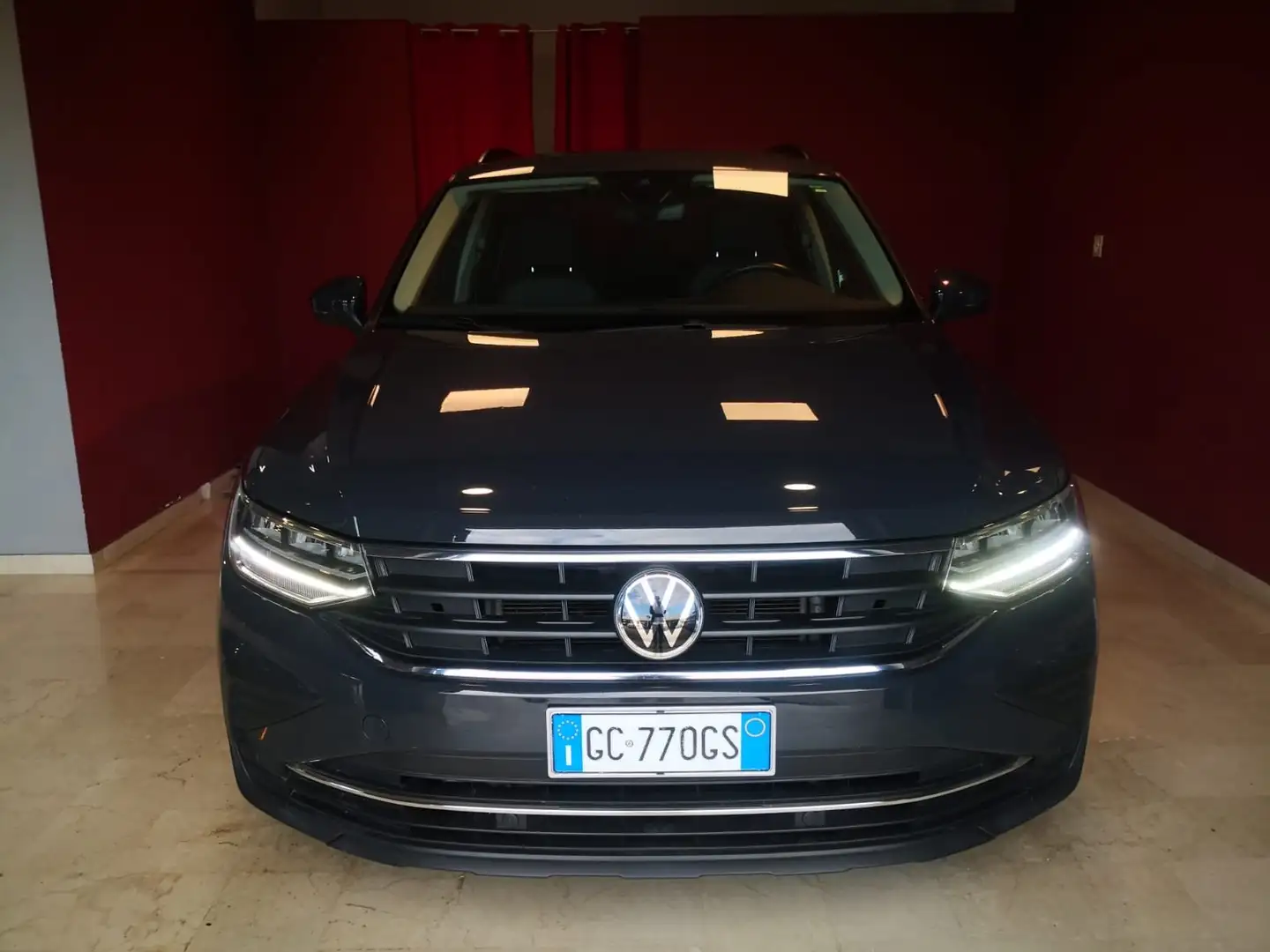 Volkswagen Tiguan 2.0 TDI 150 CV SCR DSG Life ***TAGLIANDI VW*** Grigio - 2