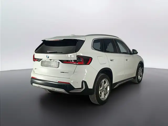 BMW X1 view 5