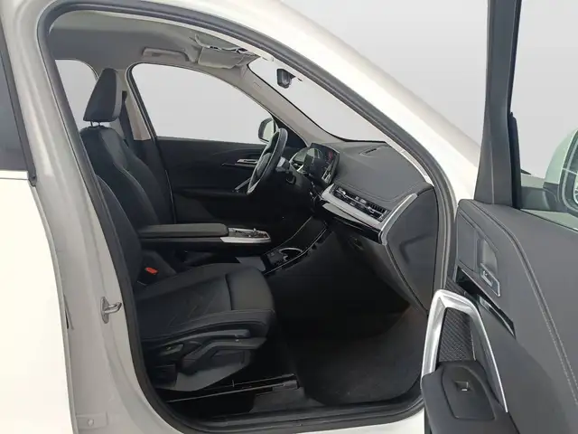BMW X1 view 11