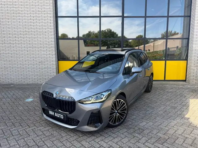 BMW 2-serie Active Tourer 360 camera, harman/Kardon, L