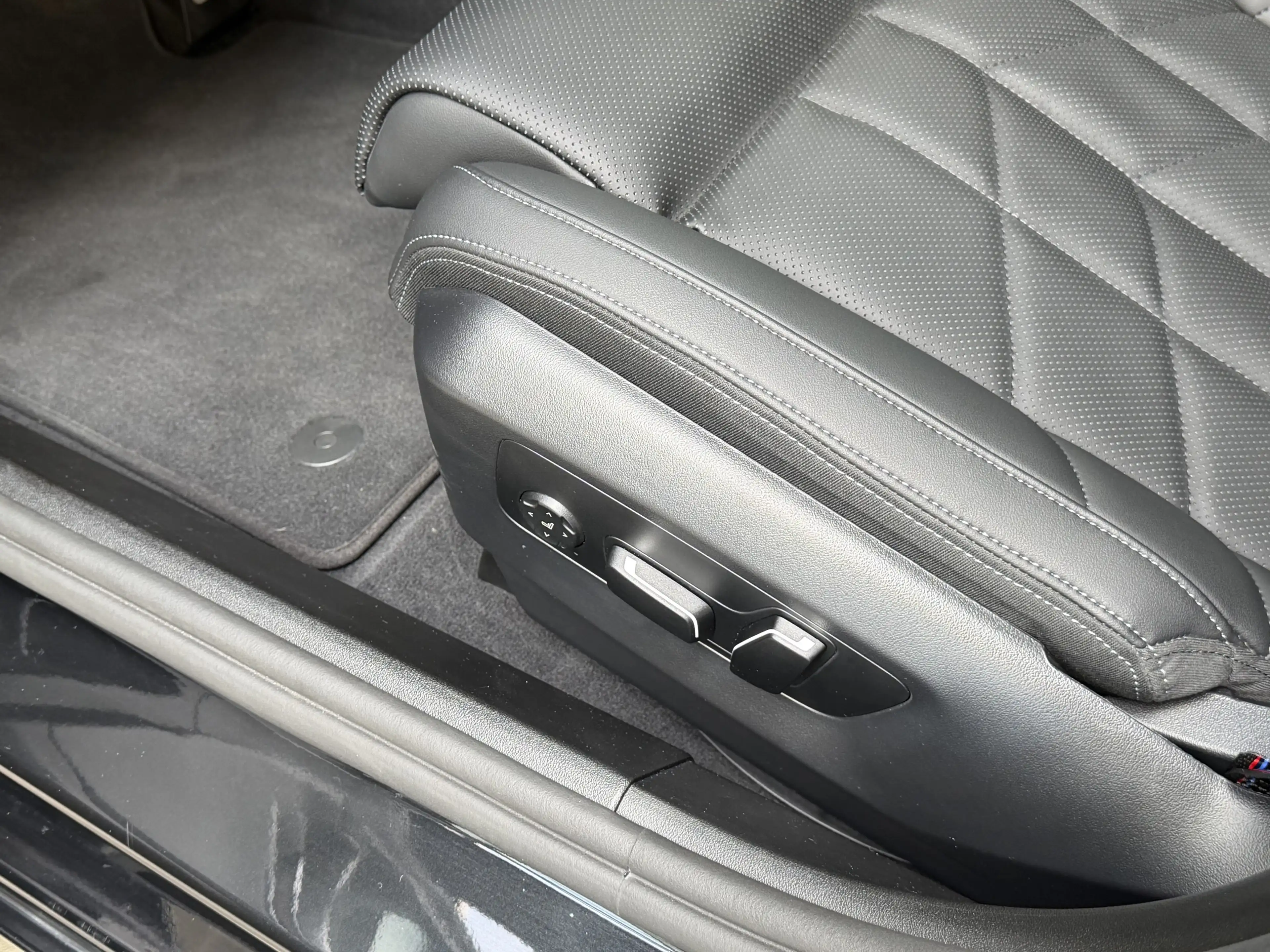 BMW 540 xDr M Sport Pro Pano ACC 20Zoll Sitzlüf AHK — photo 15