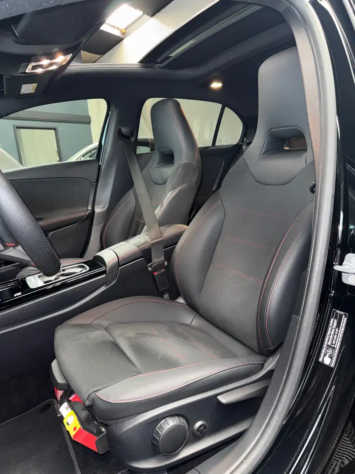 Mercedes-Benz A-Class A 180 AMG Line, миниатюра 12