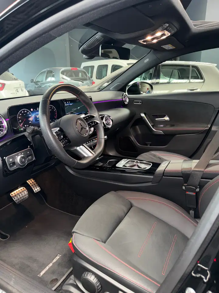 Mercedes-Benz A-Class A 180 AMG Line, миниатюра 14