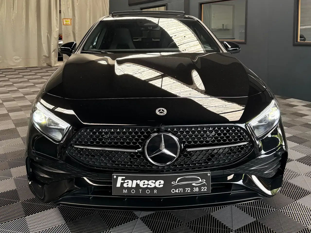 Mercedes-Benz A-Class A 180 AMG Line, миниатюра 2