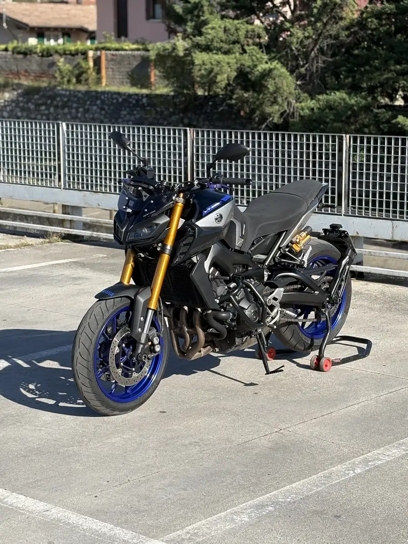 Yamaha MT-09 sp Bleu - 1