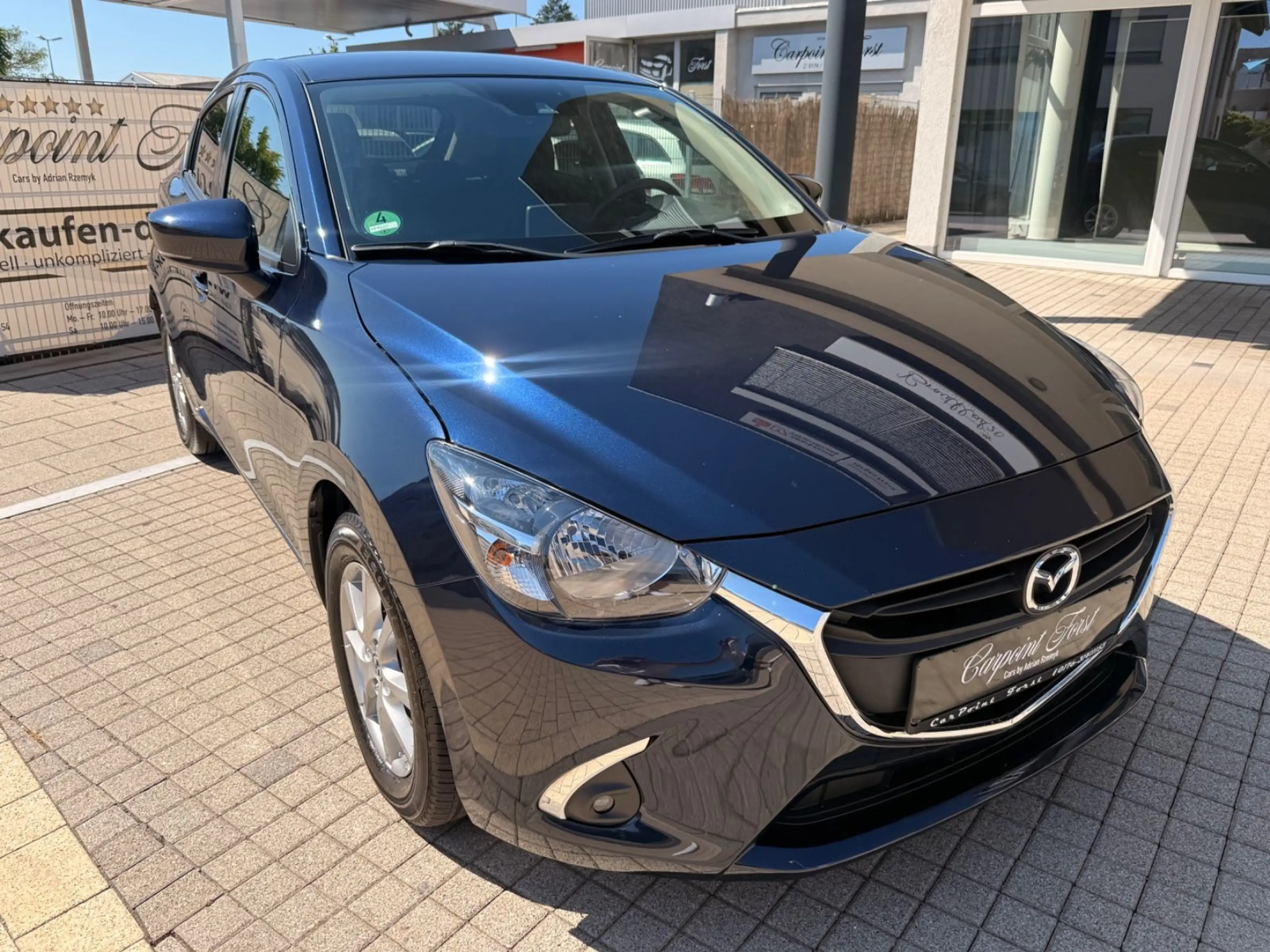 Mazda 2 Lim. Kizoku,23400km — photo 2