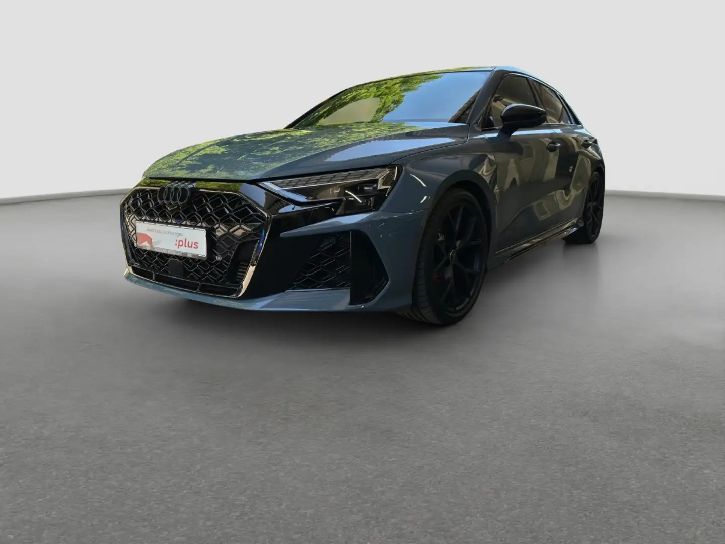 Audi RS3 Sportback S tronic 5JGAR ACC MATRIX Connect HUD Pa Grau - 2