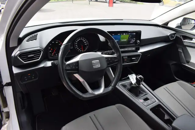 Seat Leon view 4