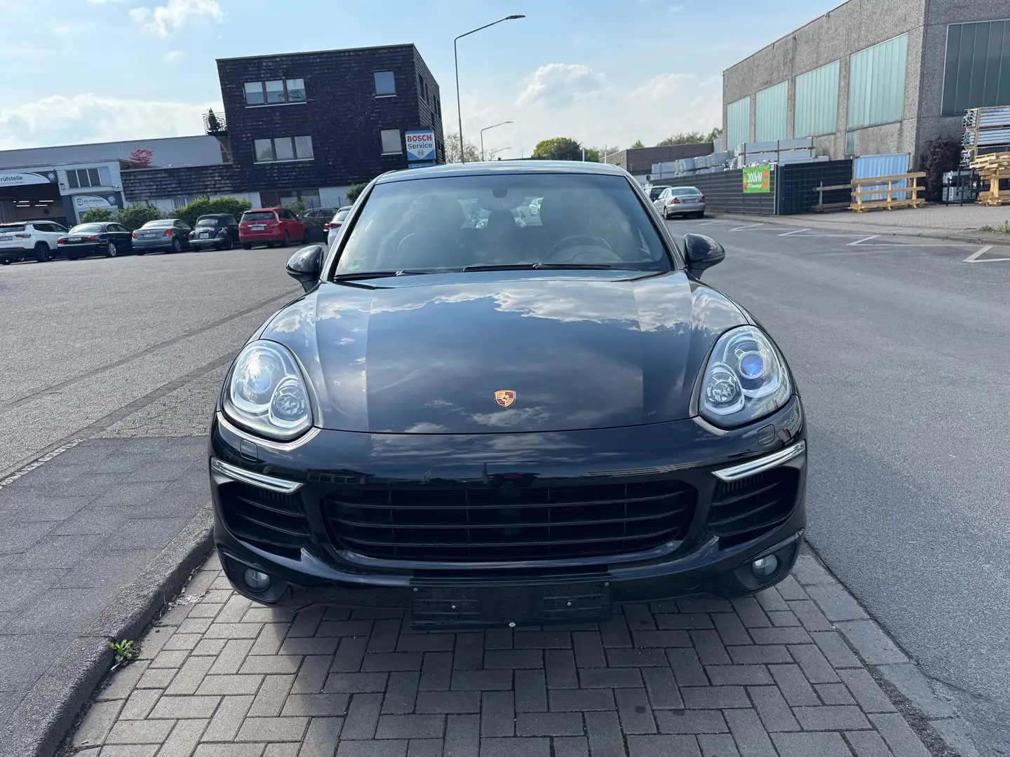 Porsche Cayenne S STANDHEIZUNG 1.HAND NAVI XENON LEDER 19ZOLL - 1