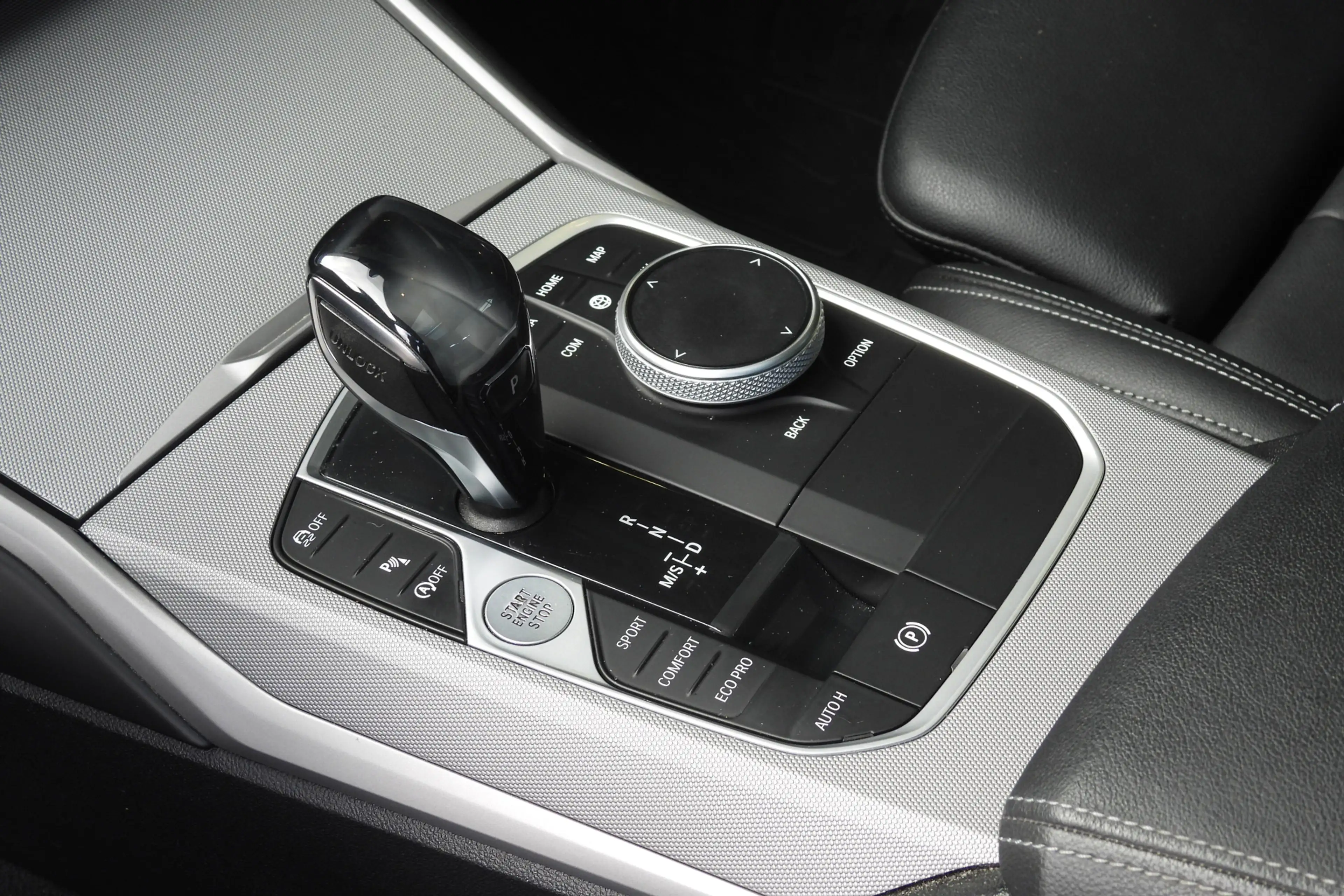 BMW 318 3 Serie Touring 318i High Executive Automaat / Pan — photo 13