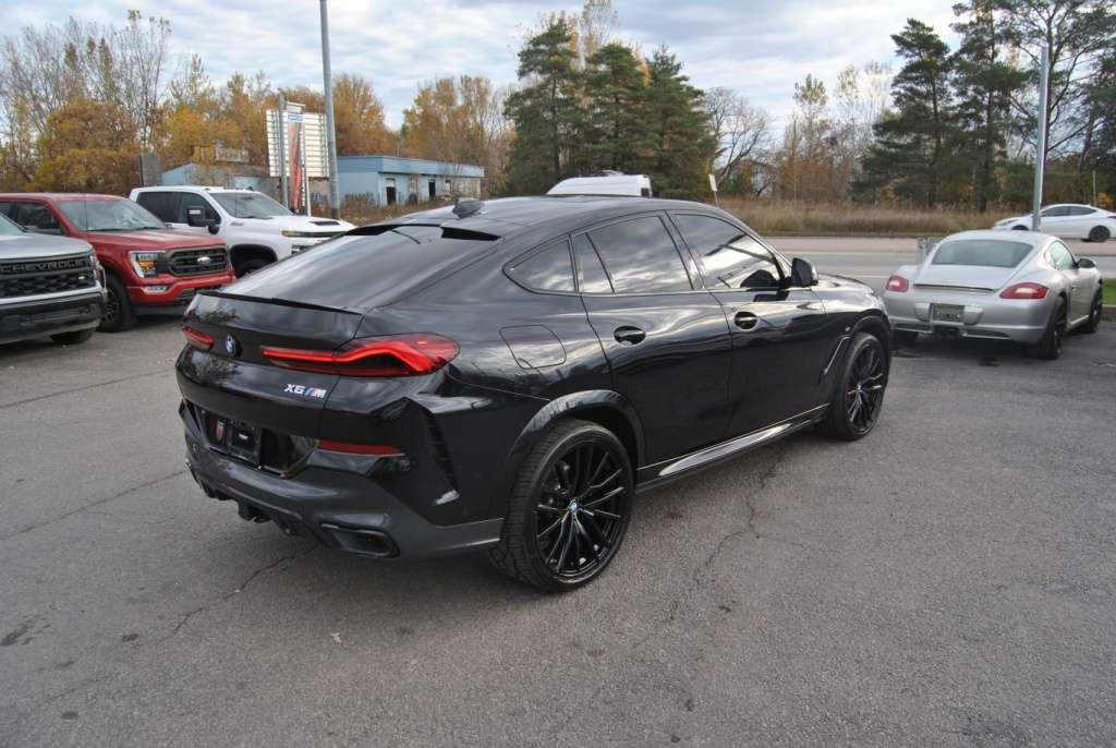 2022 BMW X6