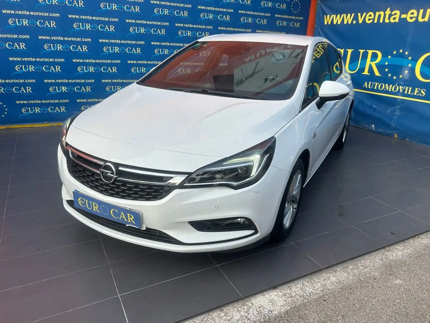 Opel Astra 1.4 I Blanc - 2