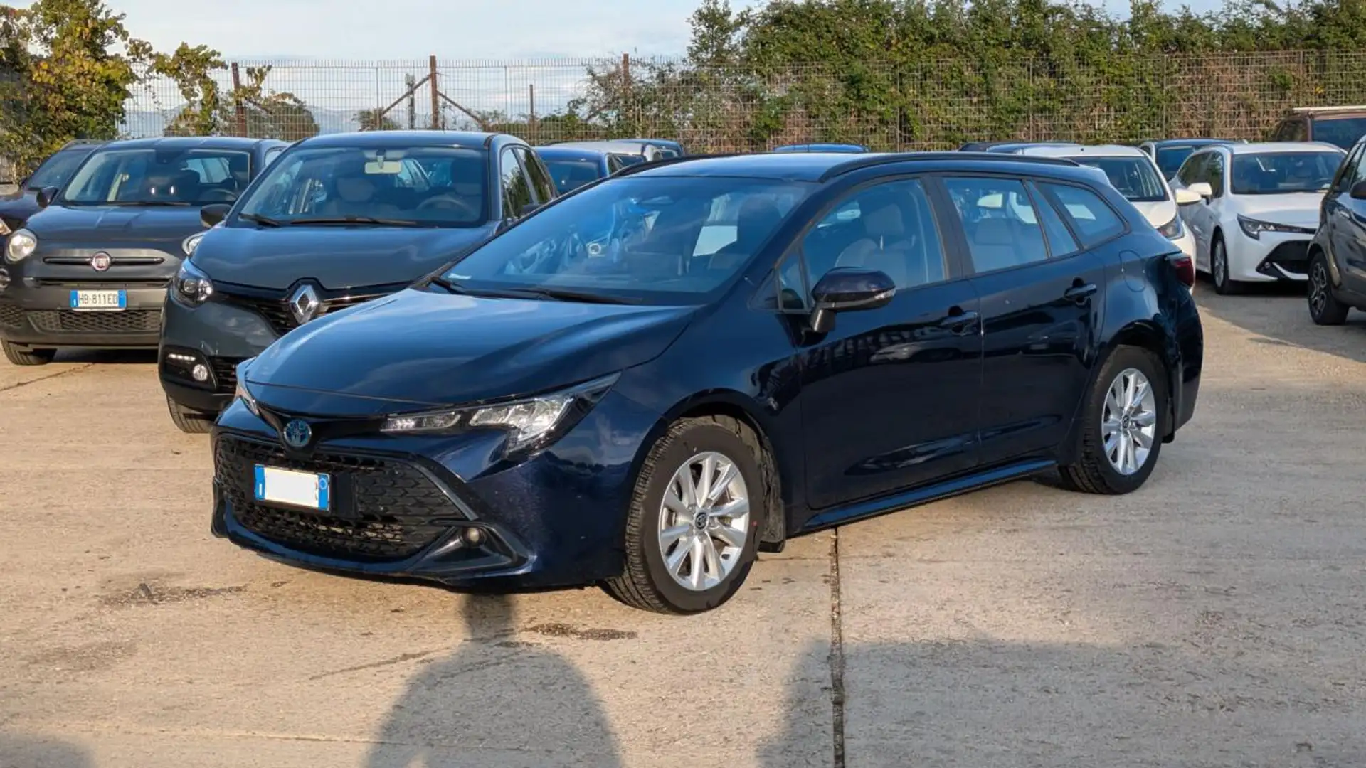 Toyota Corolla TOURING SPORT ACTIVE 1.8h 98cv(144cv) SAFETYPACK Blu/Azzurro - 2