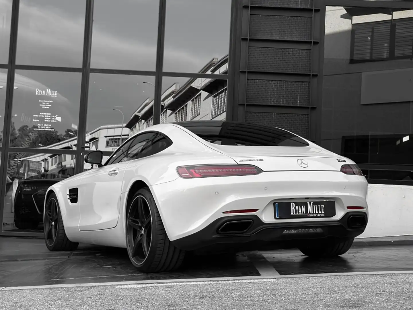 Mercedes-Benz AMG GT Coupé S Blanco - 2