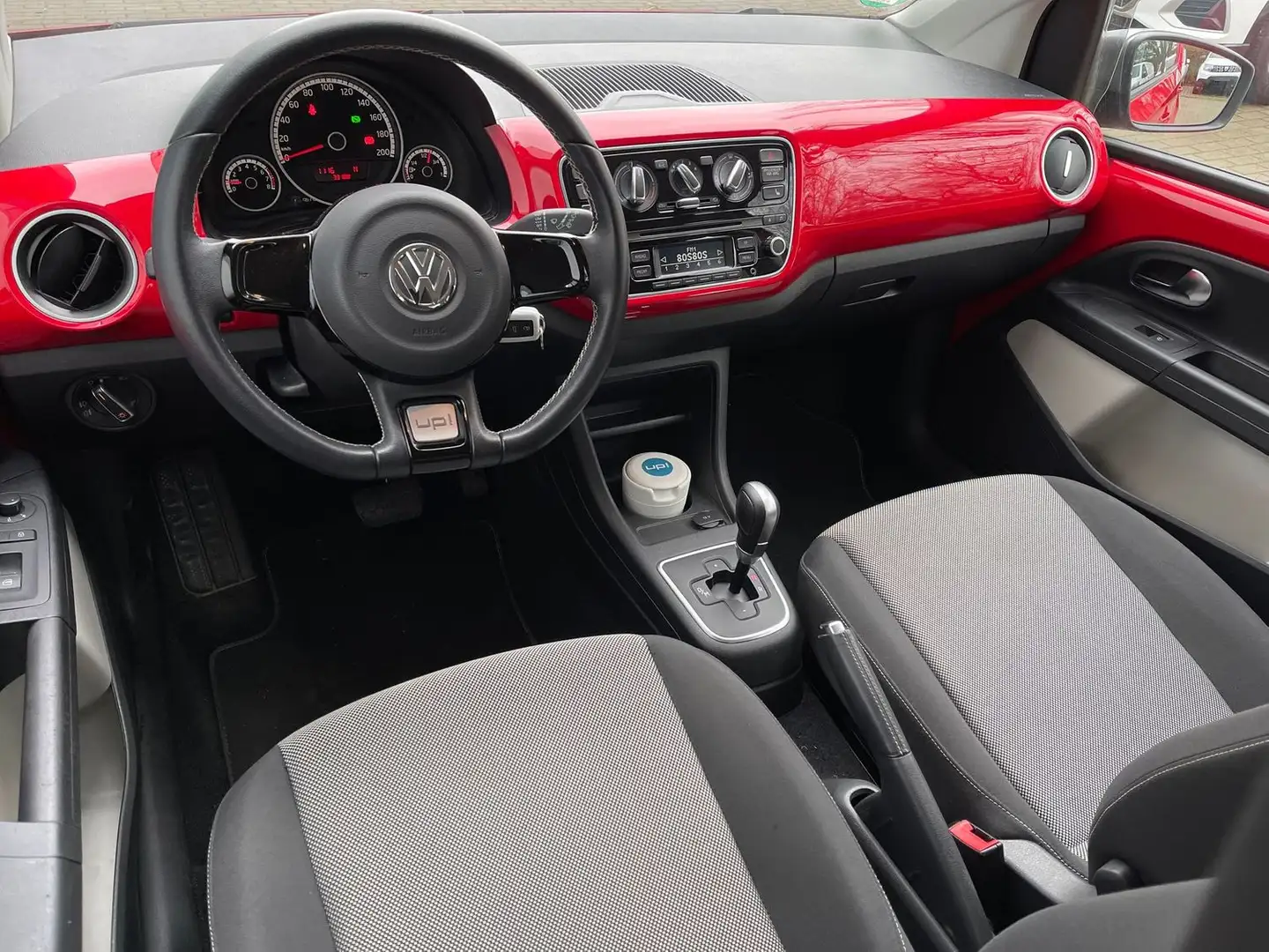 Volkswagen up! 1.0 Automatik cheer up! +SitzH+Allwetter+Klima Rot - 2