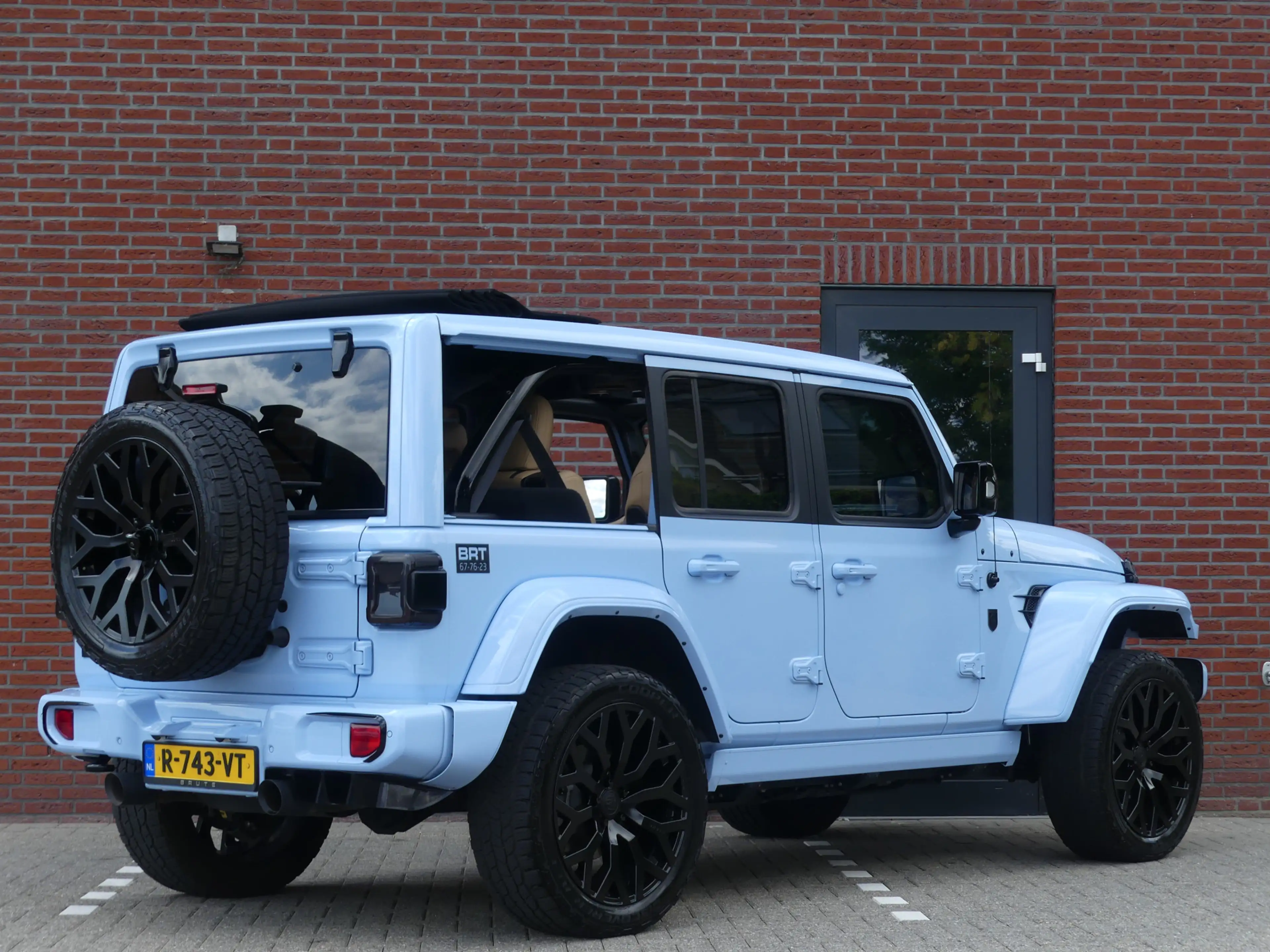 Jeep Wrangler Unlimited 4xe 380 BRUTE — photo 4