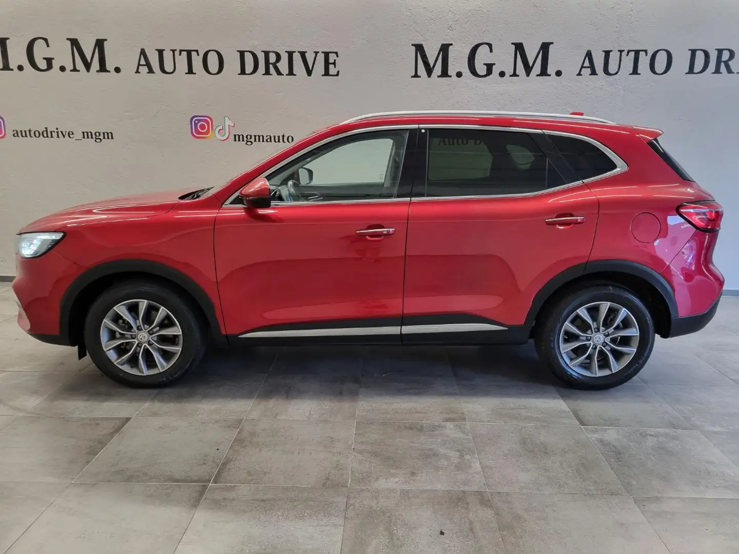 MG HS 1.5T-GDI Comfort Rosso - 2
