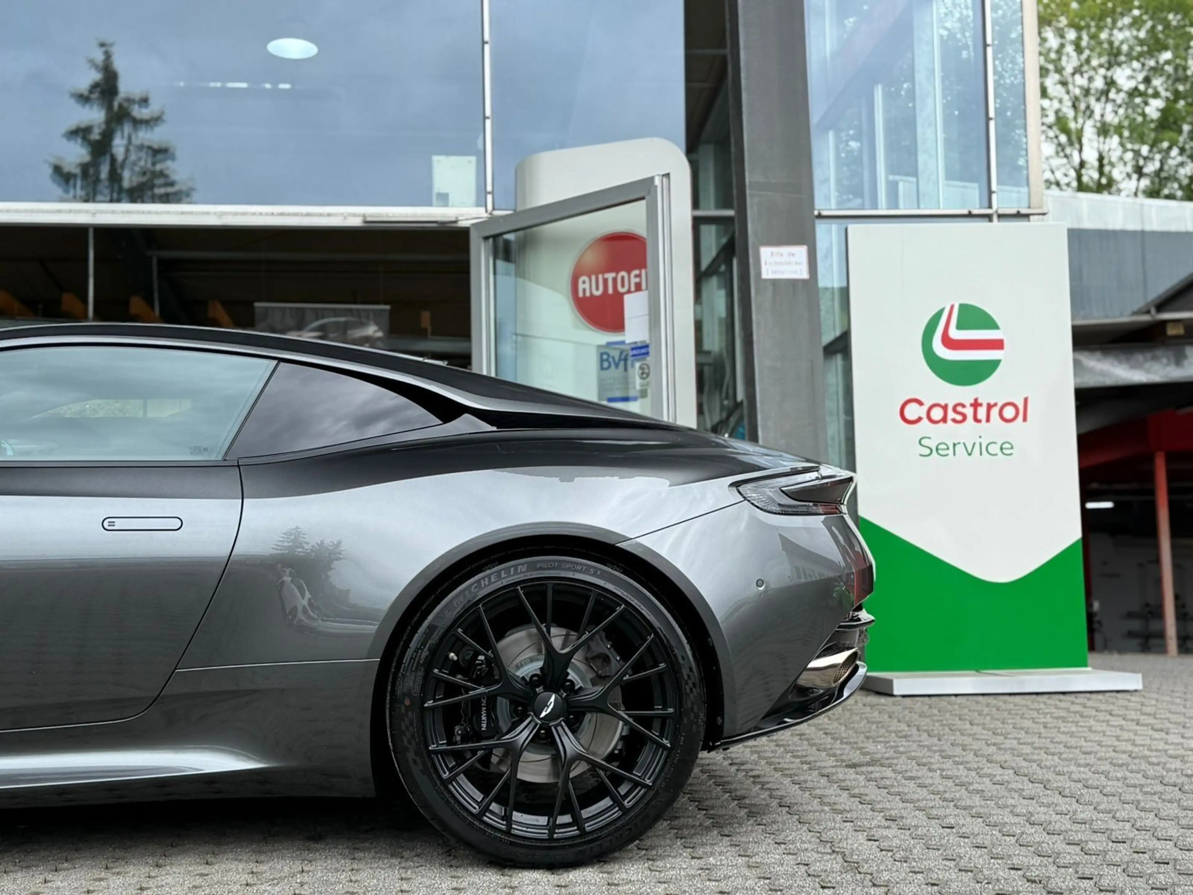 Aston Martin DB12 4.0 V8 Coupe/NP.267k/INSPIRE-SPORT/CARBON/ — photo 6