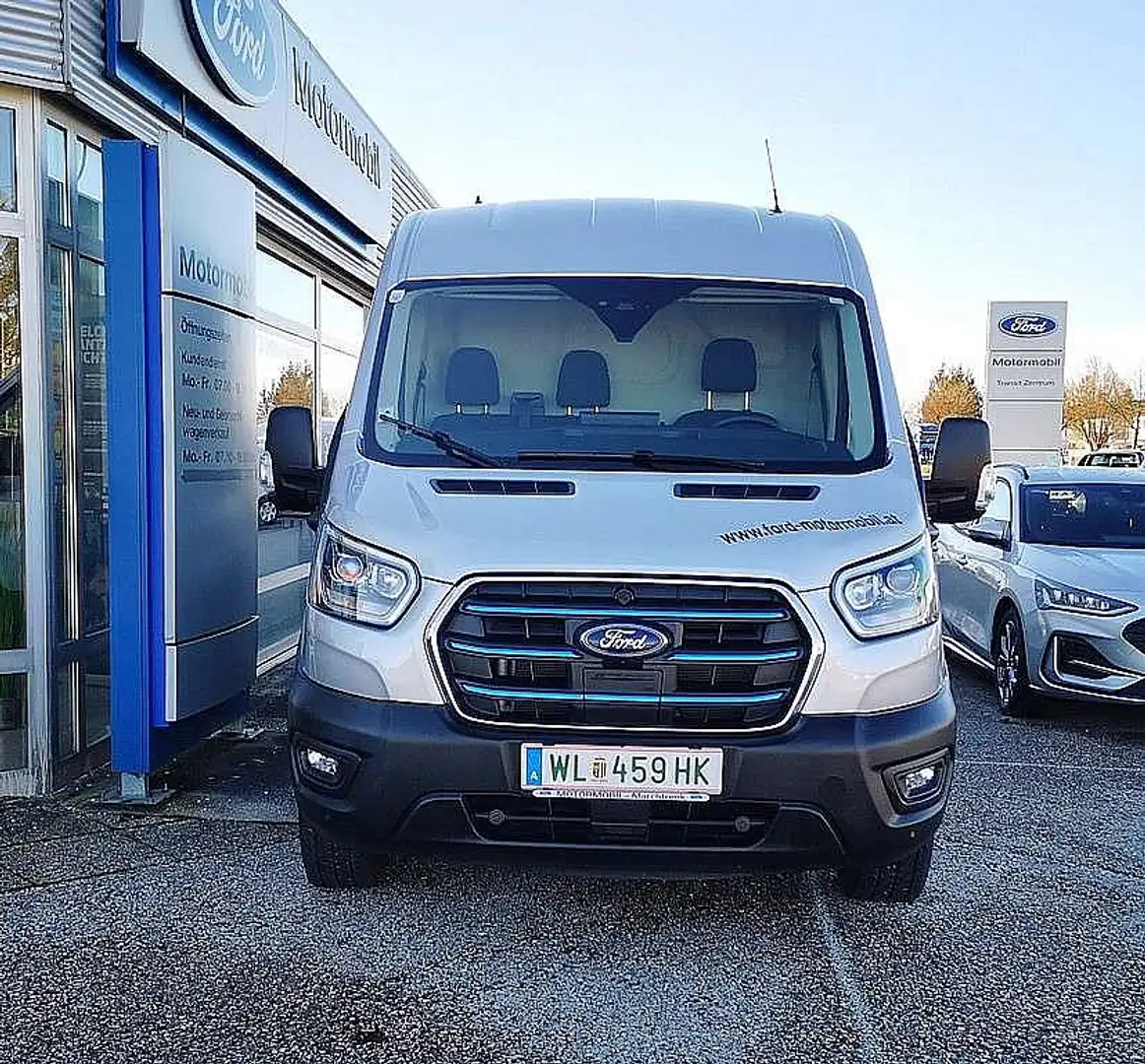 Ford E-Transit Kasten 67kWh/135kW L3H2 350 Trend Silber - 2