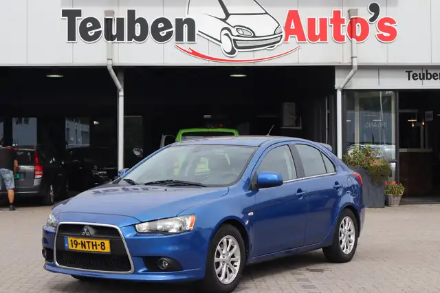 Mitsubishi Lancer Sportback 1.6 Edition Two Parkeer sensoren, Elektr