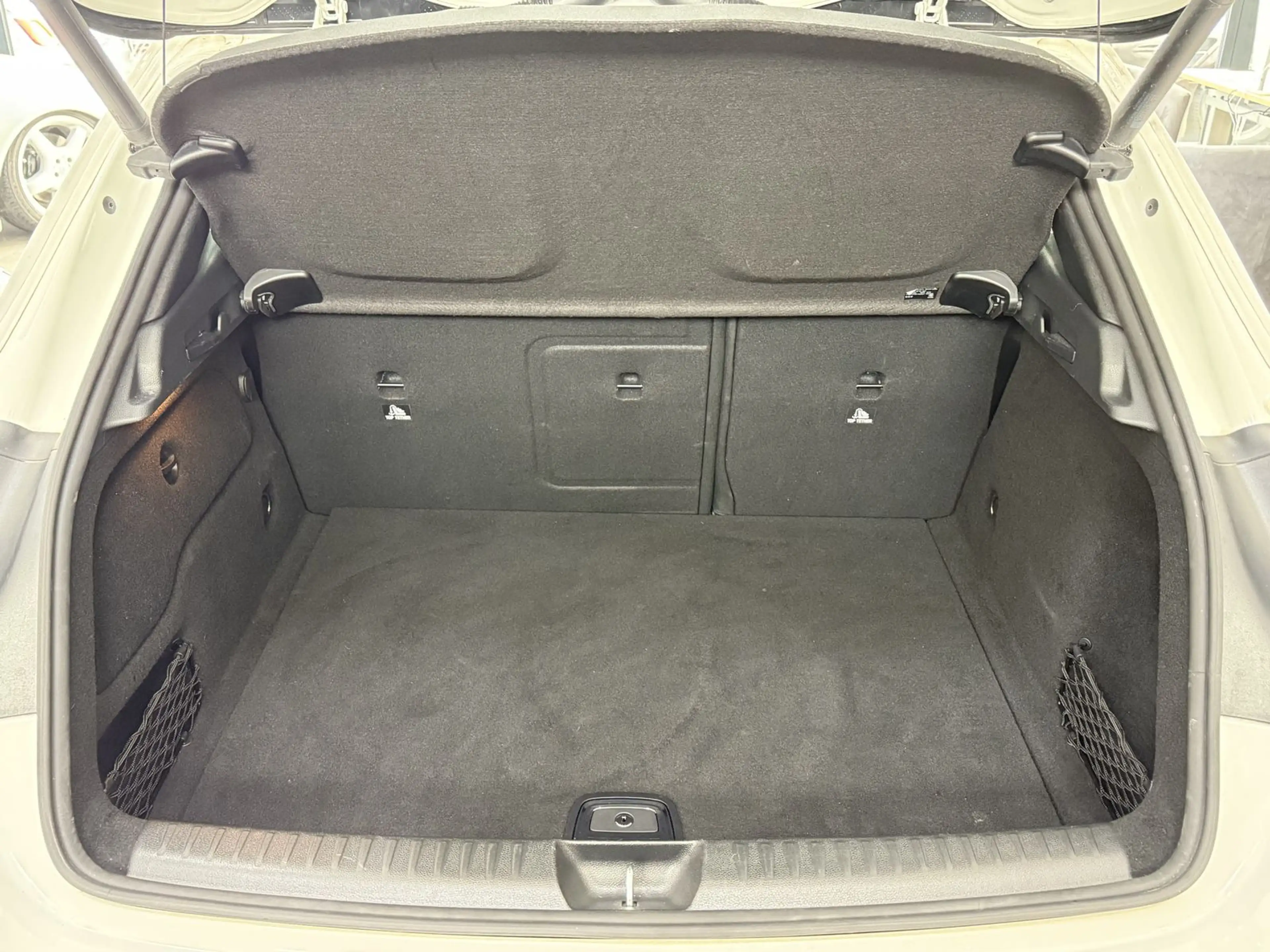Mercedes-Benz GLA 220 GLA 220 4Matic AMG Line*NAVI*RÜCKFAHRK. — photo 14