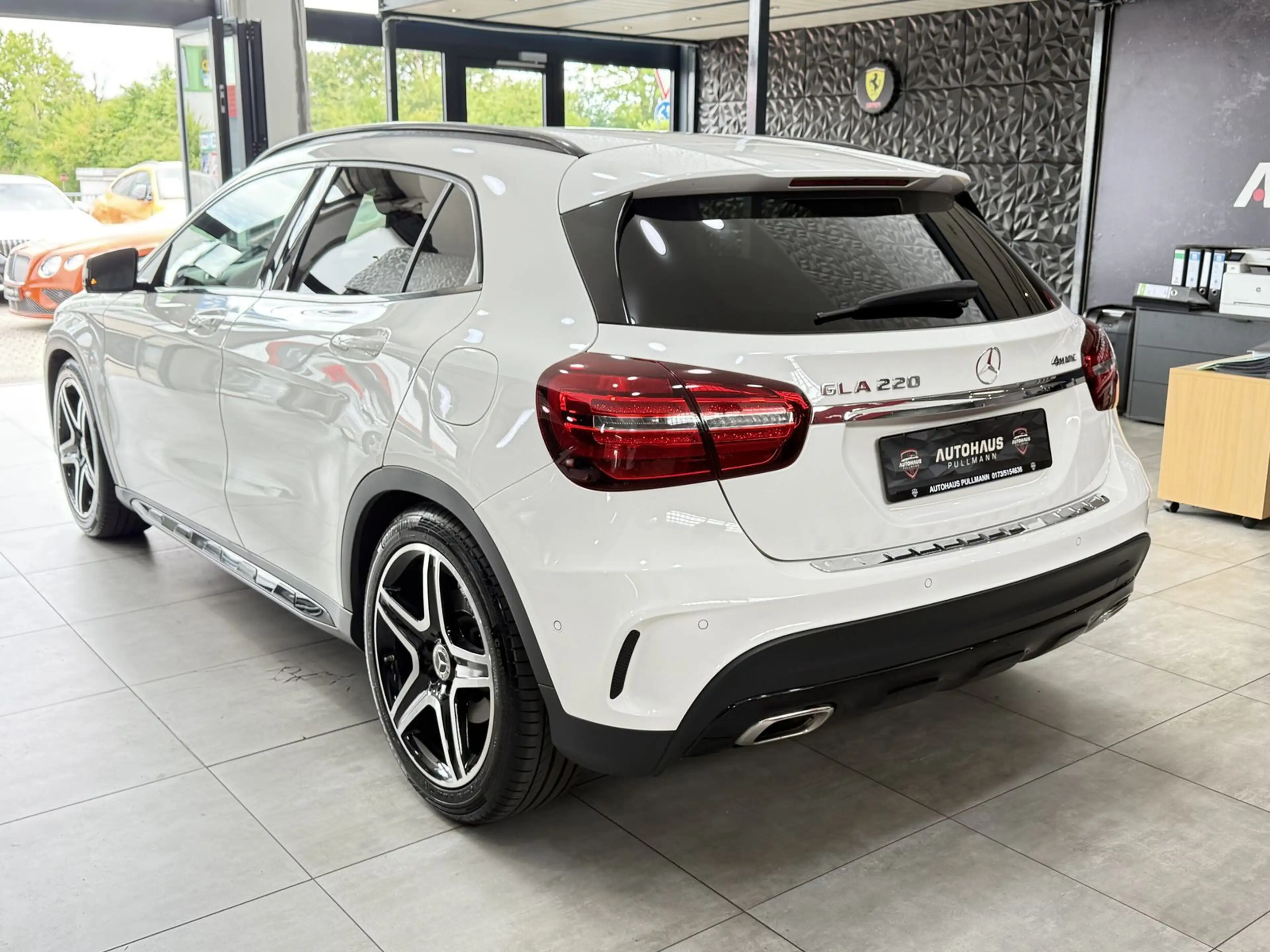Mercedes-Benz GLA 220 GLA 220 4Matic AMG Line*NAVI*RÜCKFAHRK. — photo 6