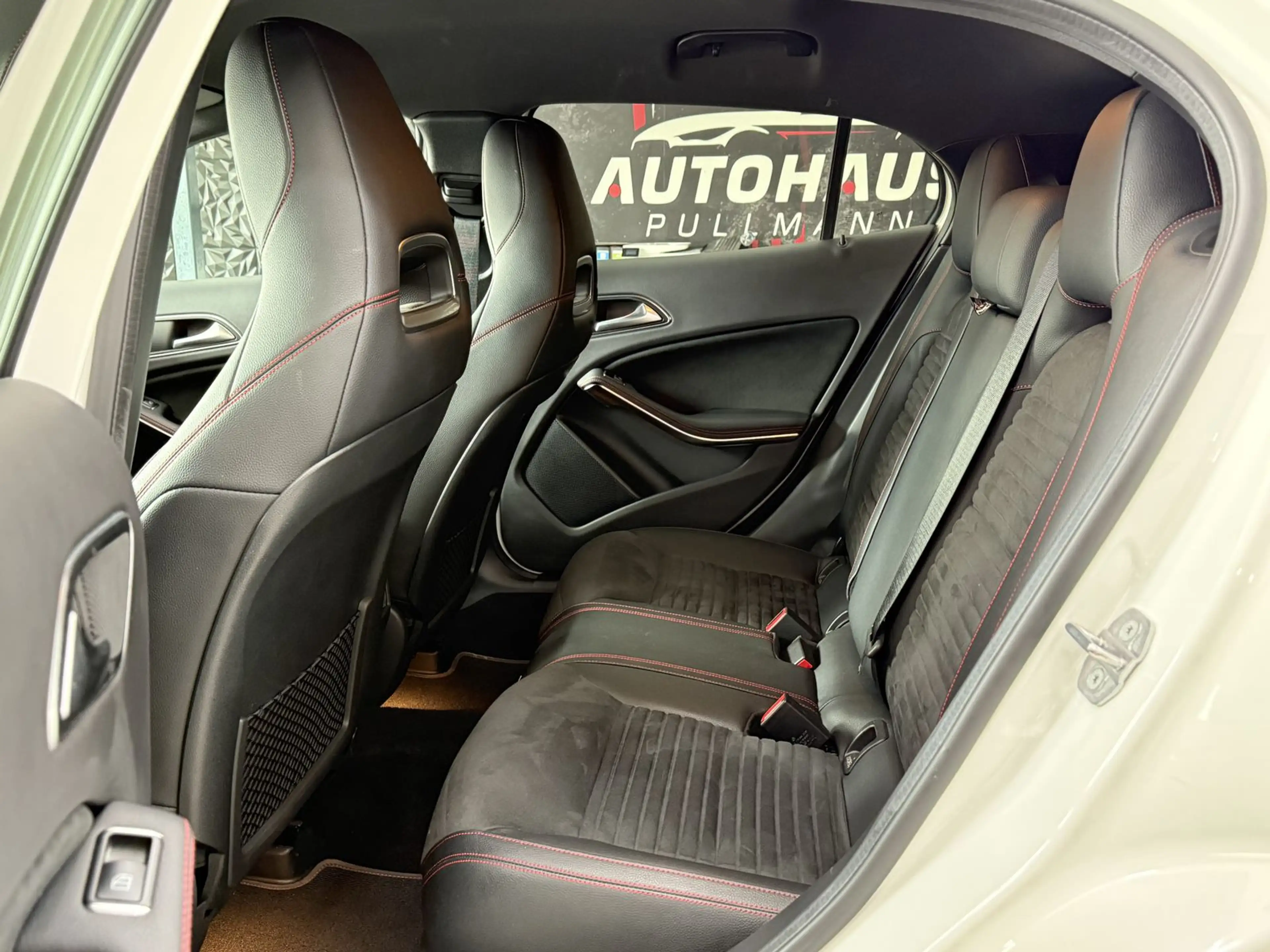 Mercedes-Benz GLA 220 GLA 220 4Matic AMG Line*NAVI*RÜCKFAHRK. — photo 13