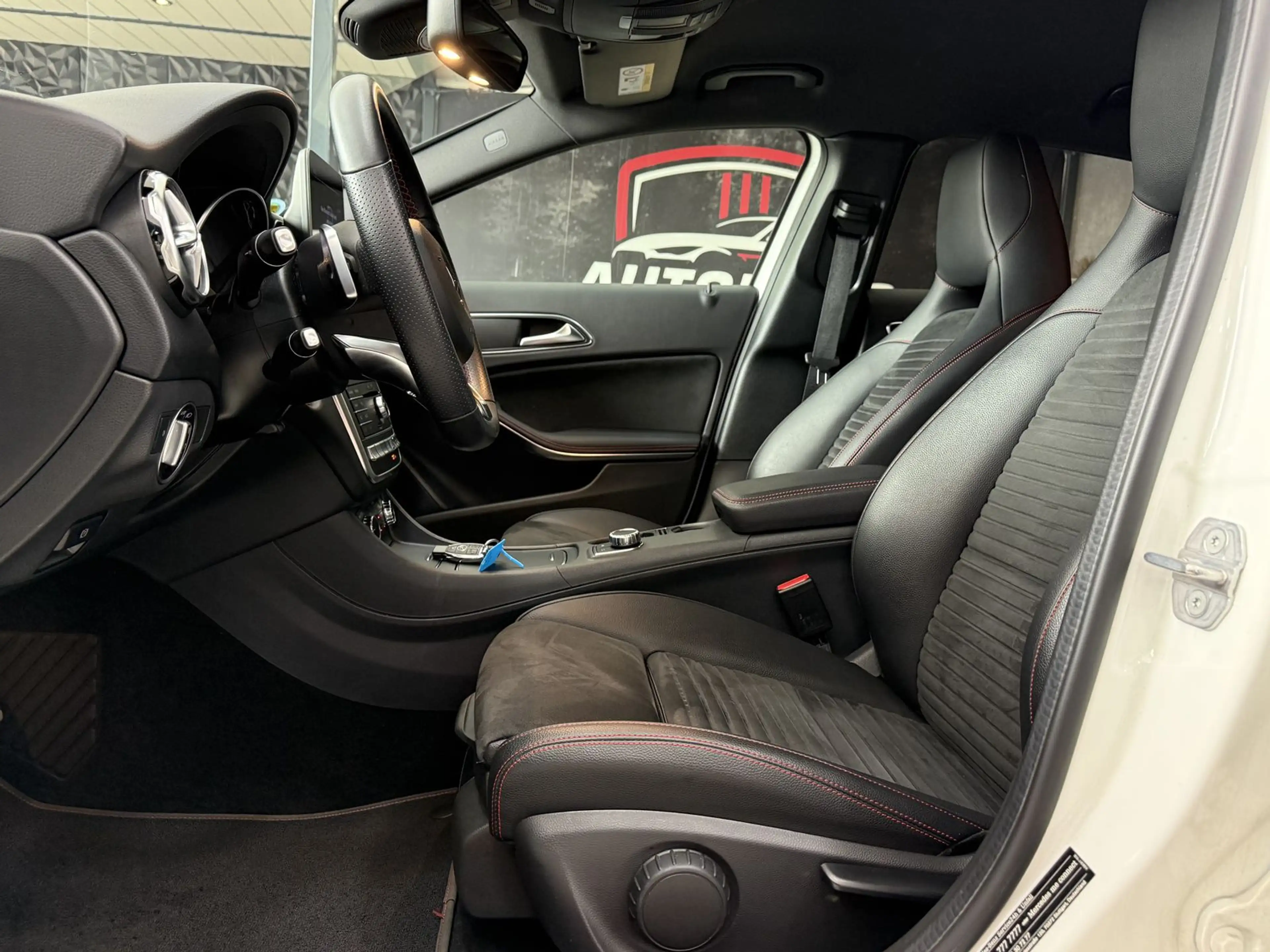 Mercedes-Benz GLA 220 GLA 220 4Matic AMG Line*NAVI*RÜCKFAHRK. — photo 8