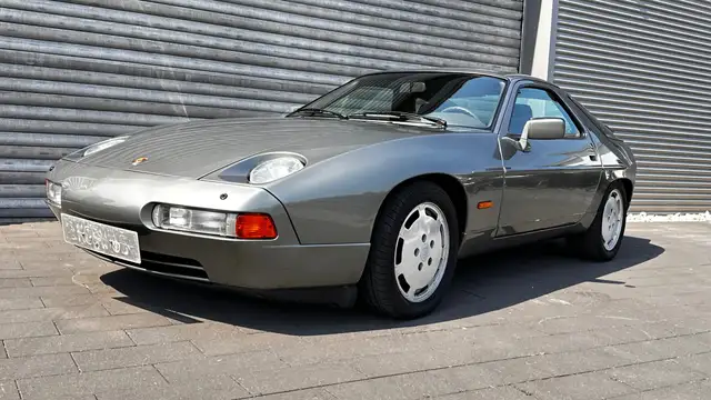 Porsche 928 928 S4 im Topzustand.