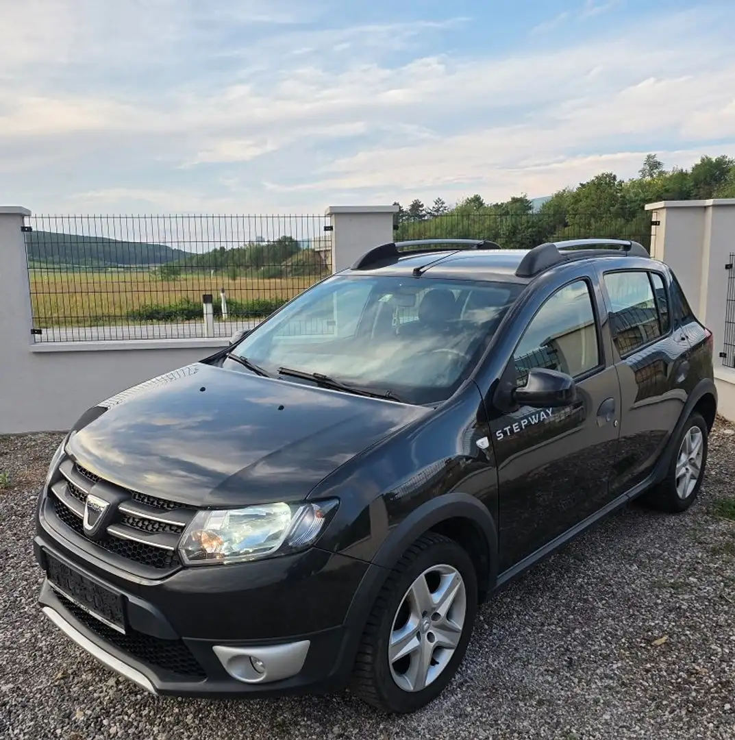 Dacia Sandero Sandero Stepway TCe 90 S&S Schwarz - 1