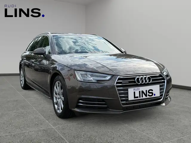 Audi A4 view 2