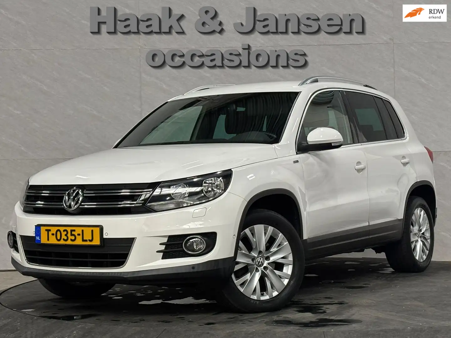 Volkswagen Tiguan 2.0 TSI Sport&Style 4motion Automaat Wit - 1
