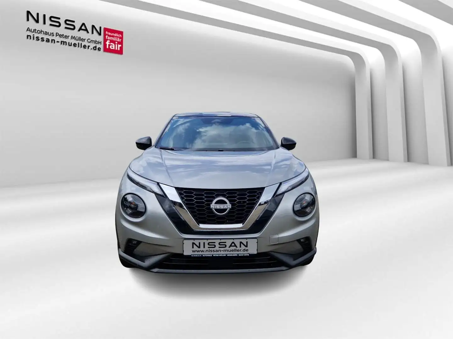 Nissan Juke 1.0 DIG-T 114PS 6MT N-CONNECTA Winter 2 Farben BFS Silber - 2