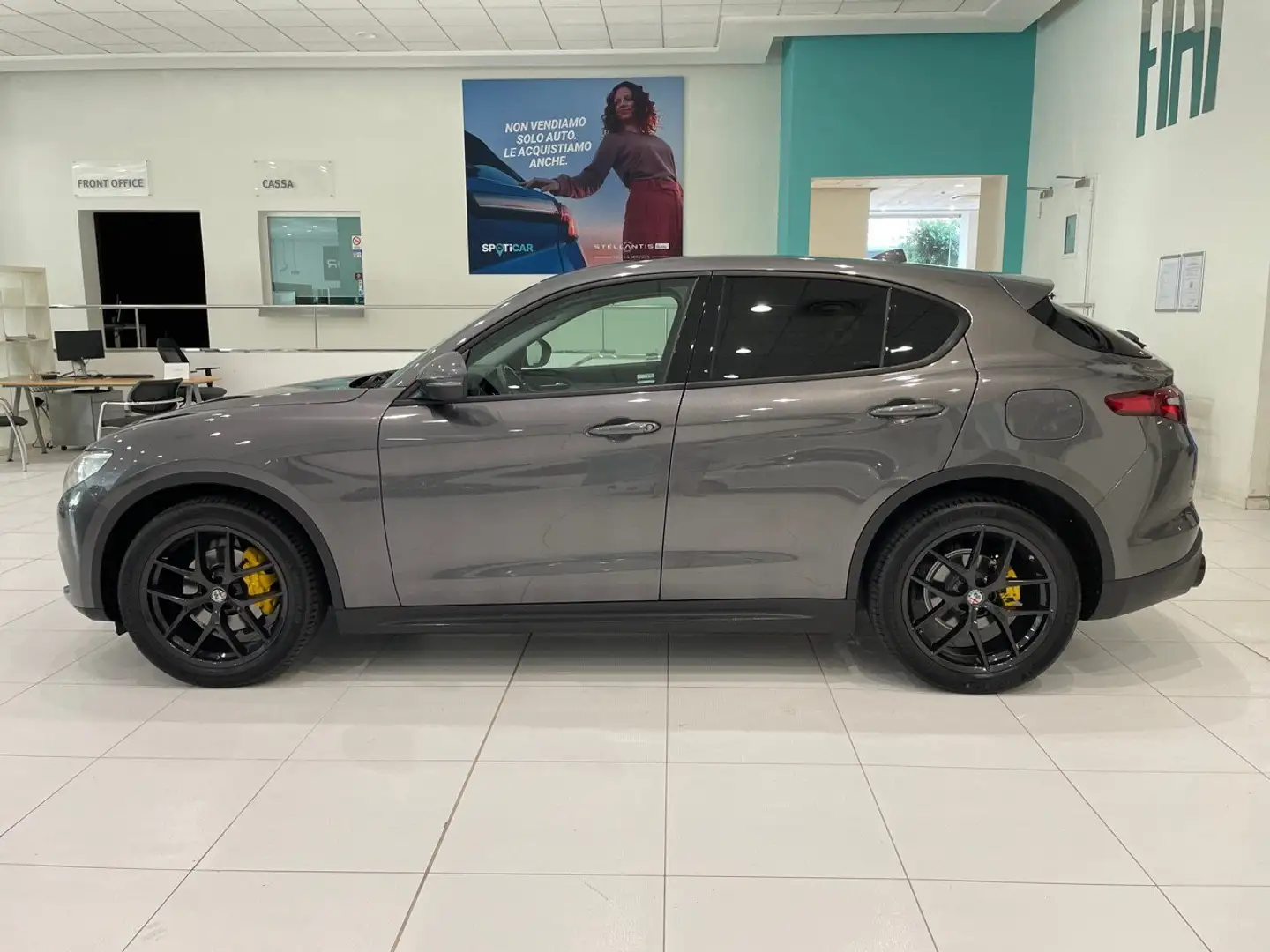Alfa Romeo Stelvio 2.2 Turbo Diesel 190CV AT8 RWD Sprint Nero - 2