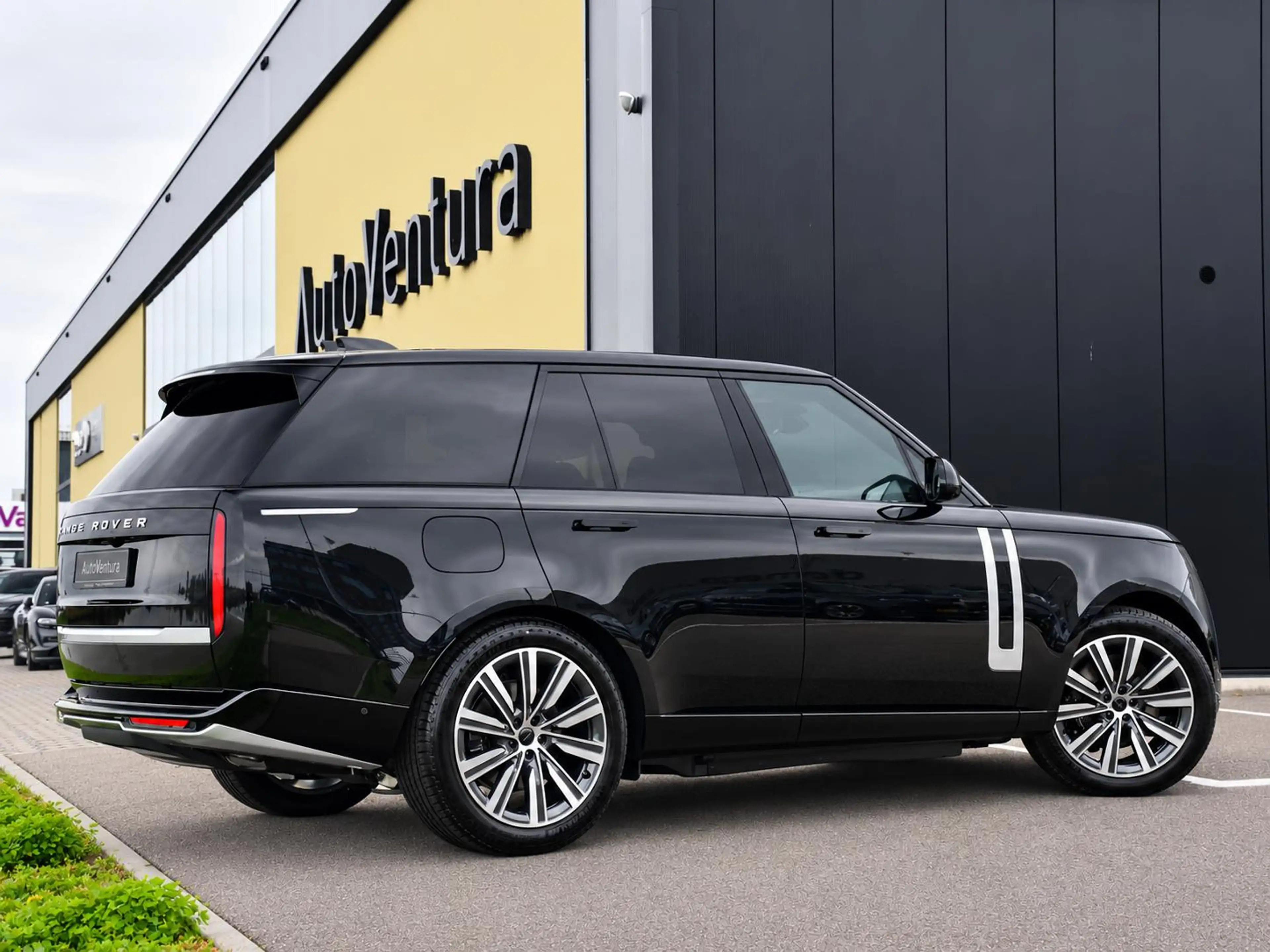 Land Rover Range Rover 3.0 P550e Autobiography PHEV l Massage l Schuif-/k — photo 5
